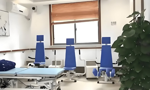 2025年学历入户深圳_陈佩斯电影《戏台》：嬉笑过后，无尽悲凉 是一个企核心业的要素